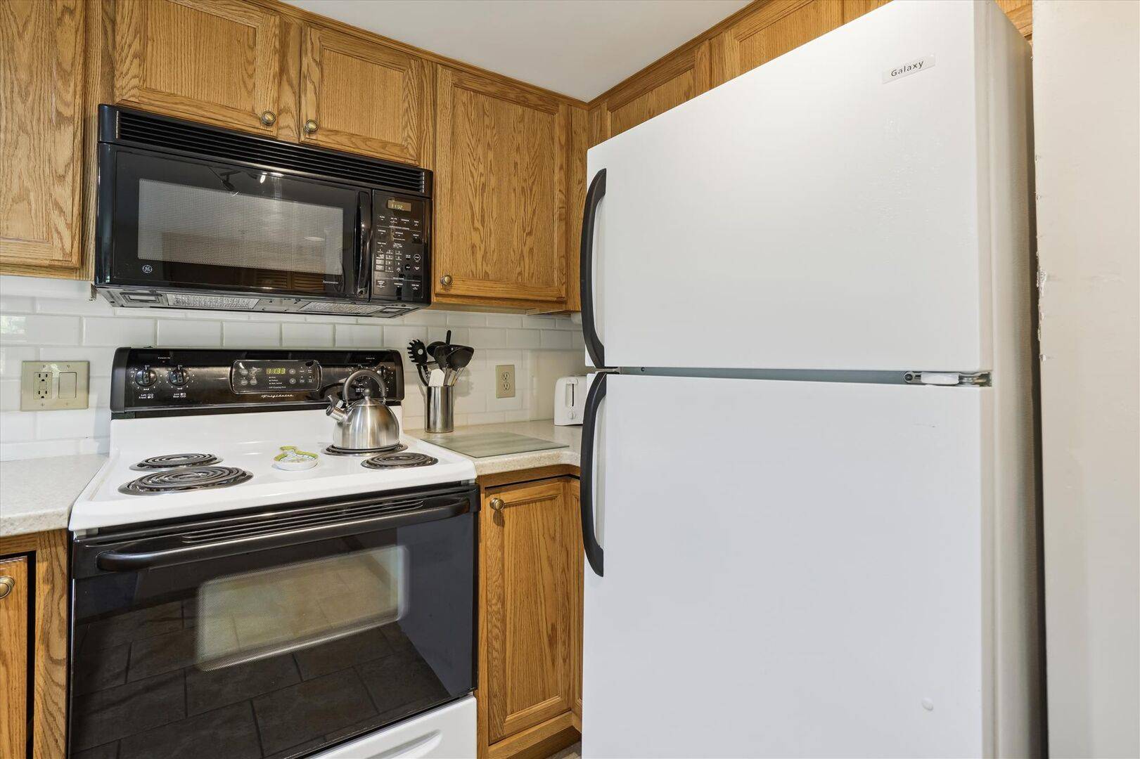 Well-Equipped Kitchen