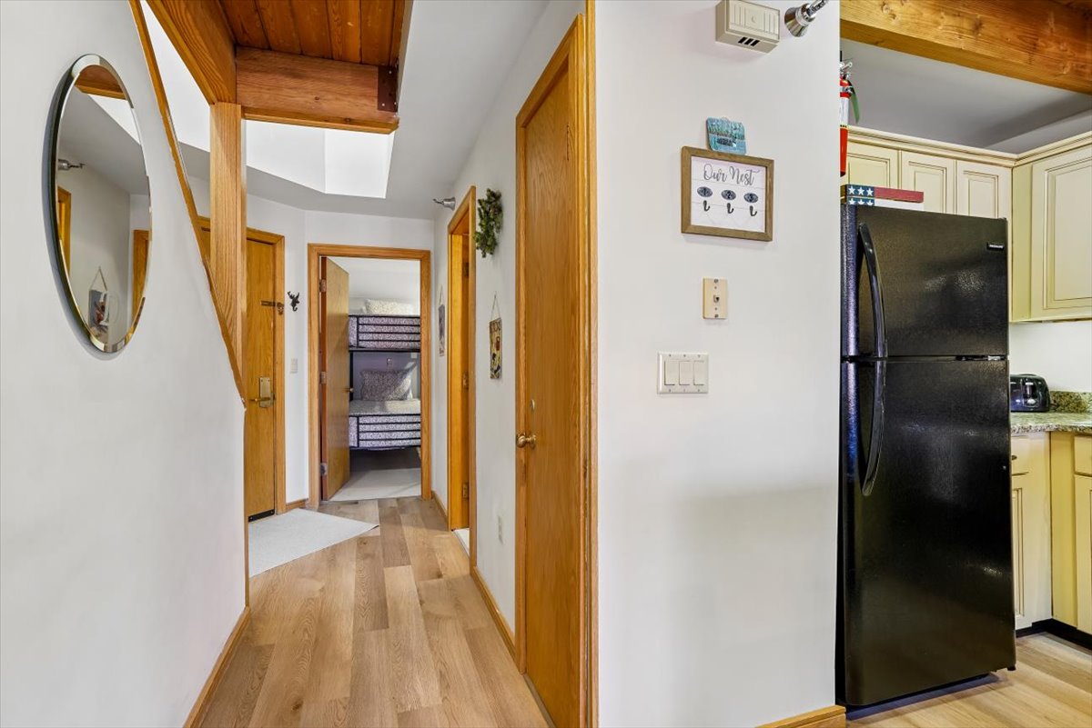 A Welcoming Path Through Your Mountain Retreat