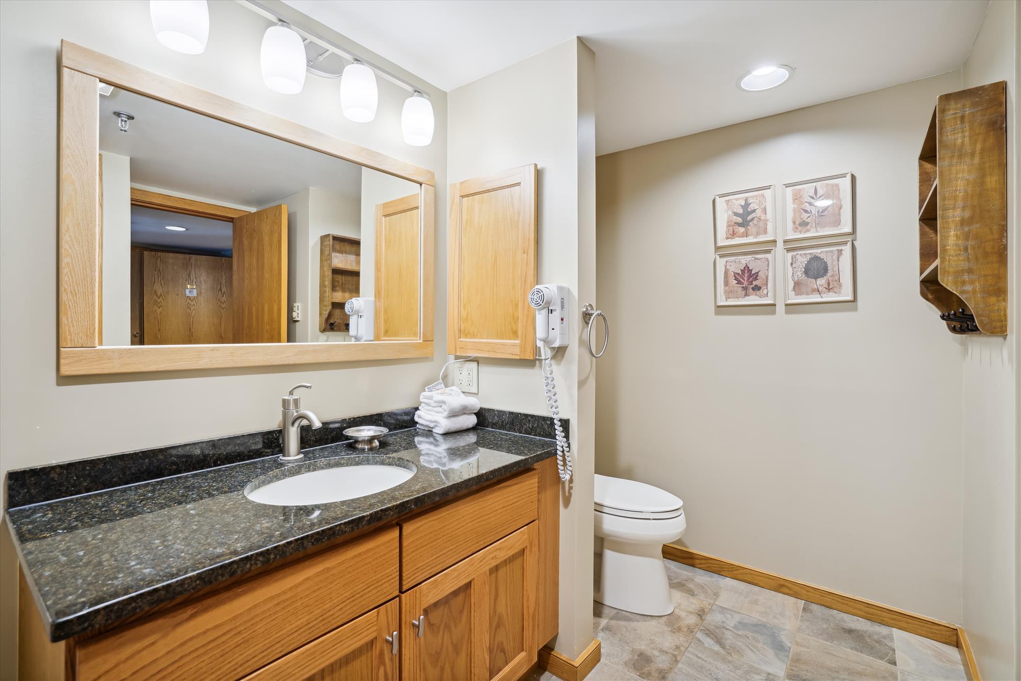 Full bathroom 