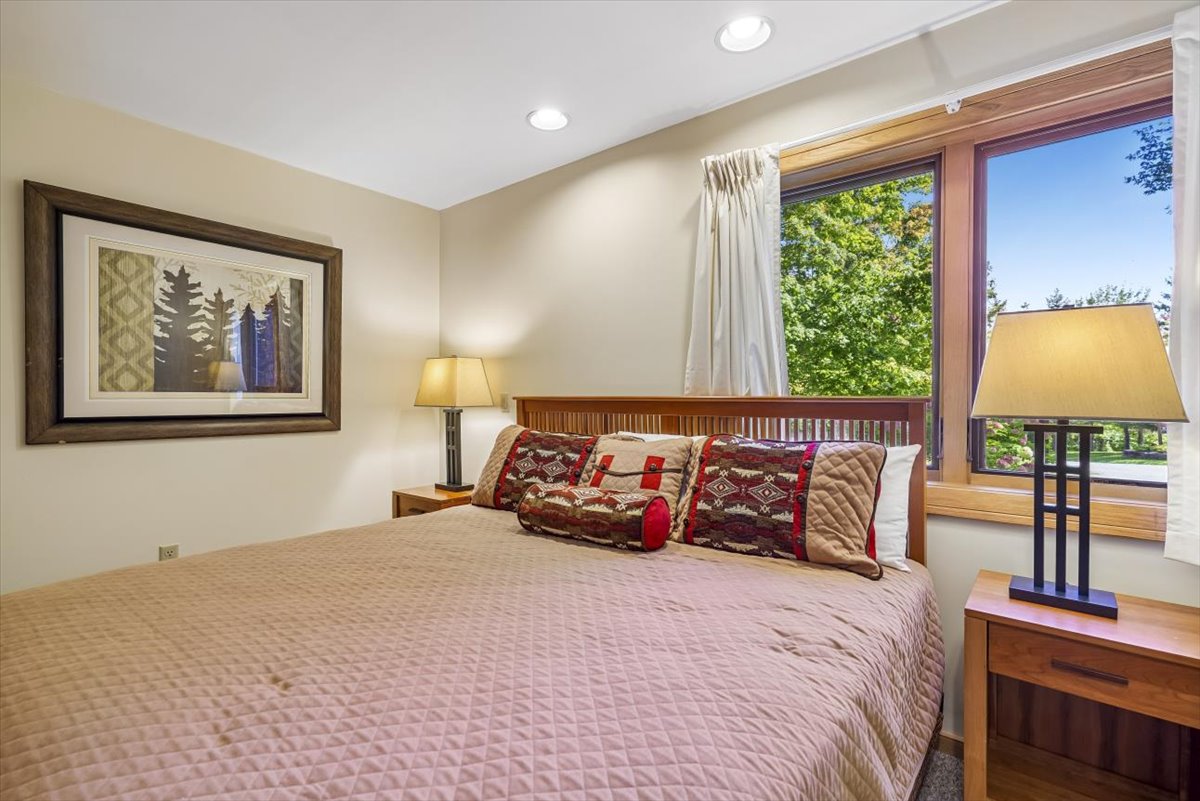 King Bedroom