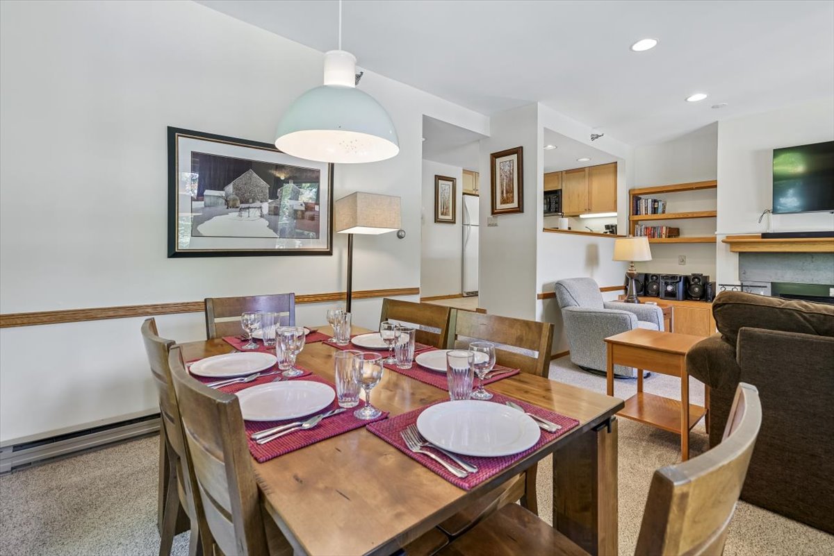 Highridge Condo Unit D18 3