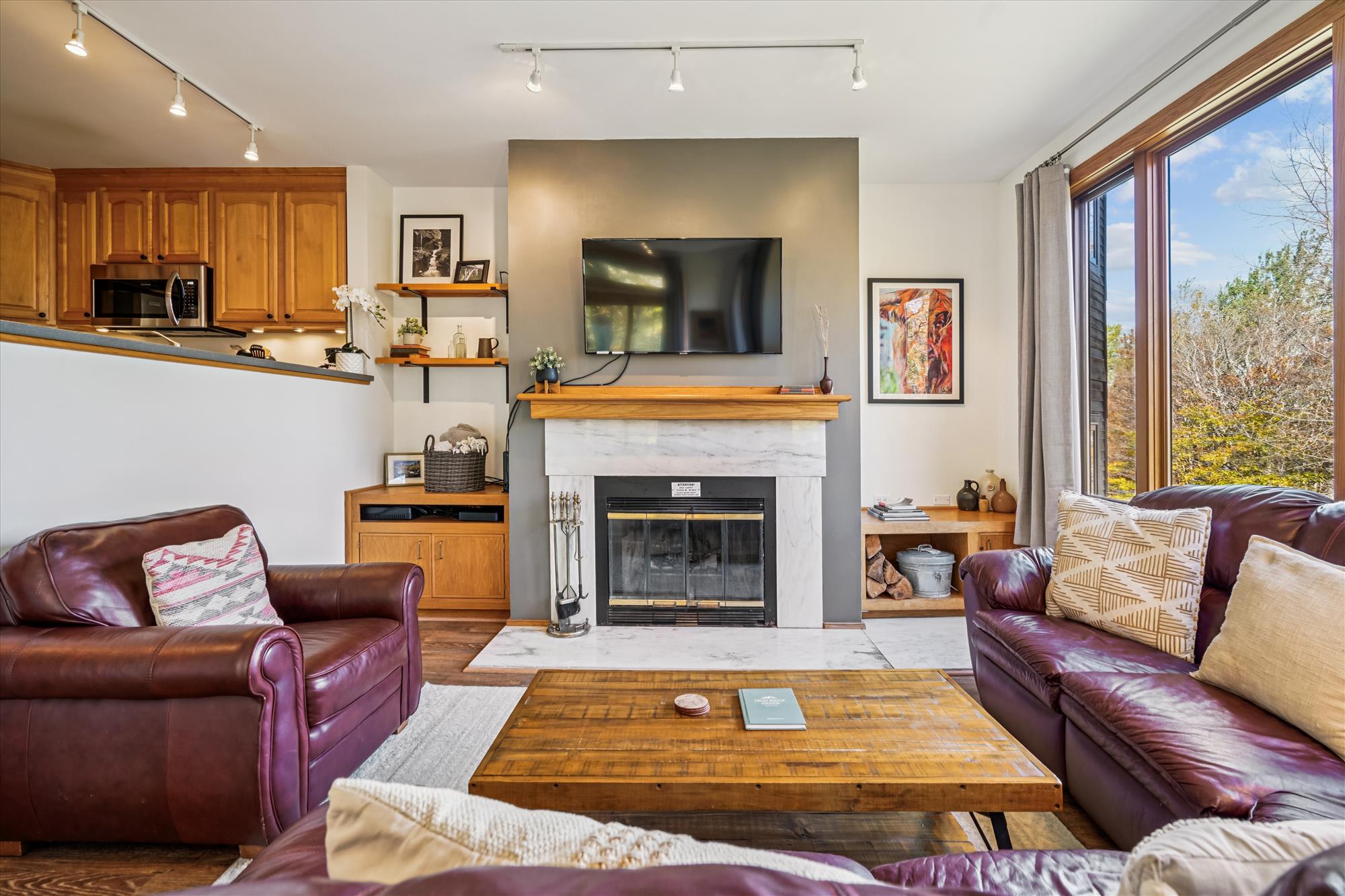 Highridge Condo Unit E1 3