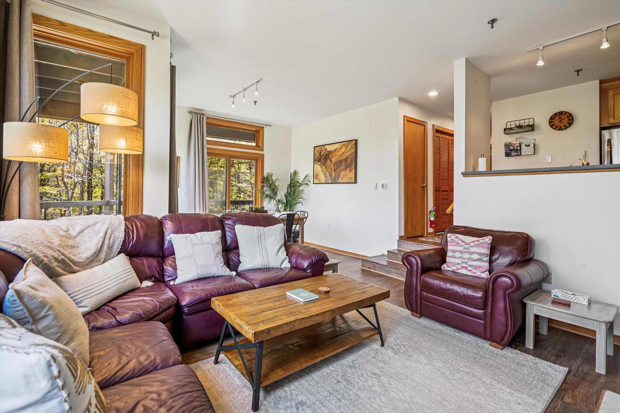 Highridge Condo Unit E1 4
