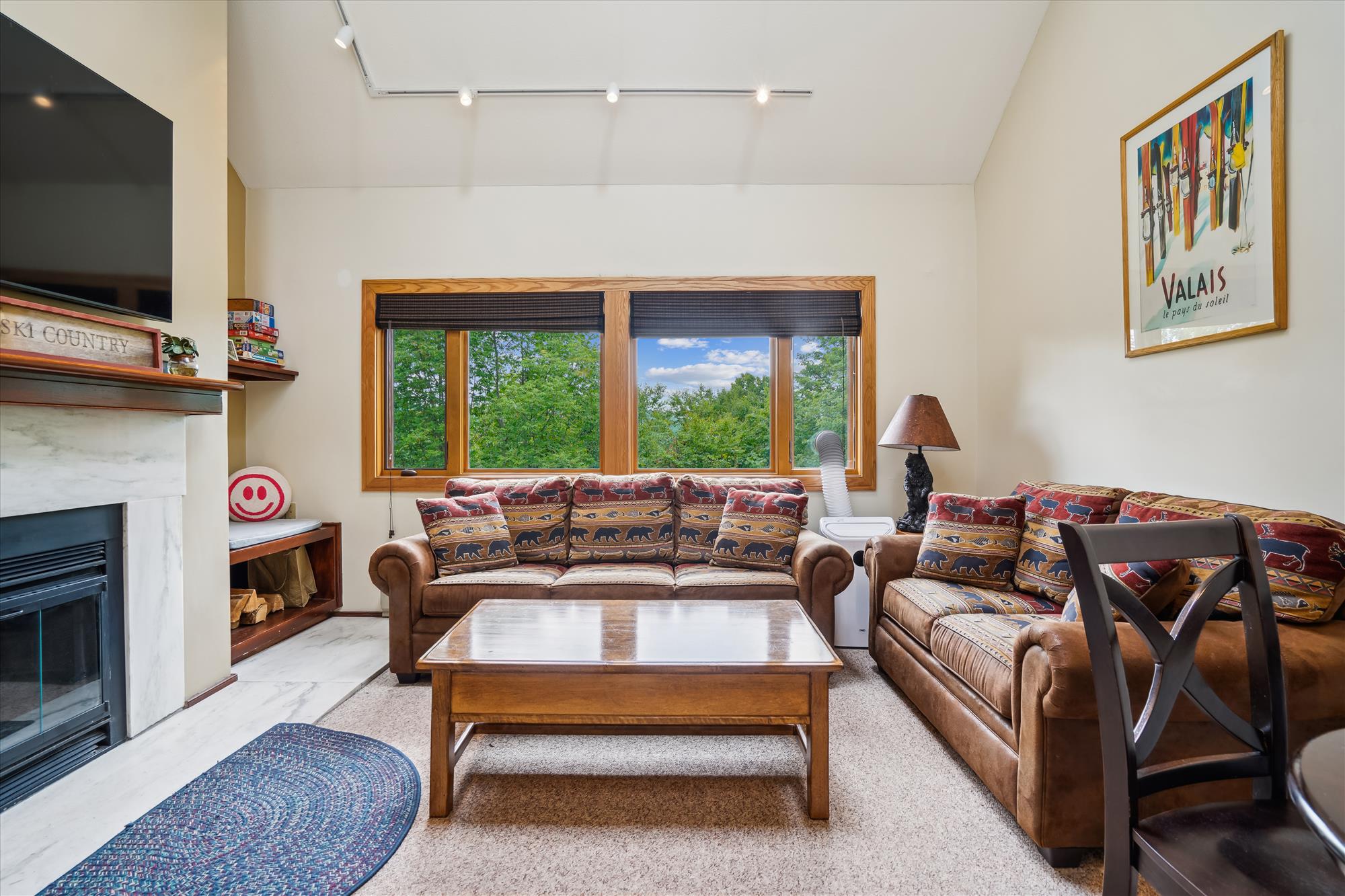 Highridge Condo Unit E7