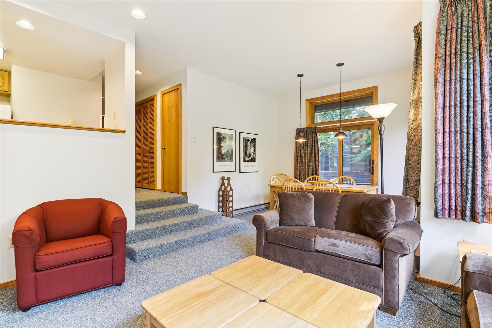 Highridge Condo Unit F2 4