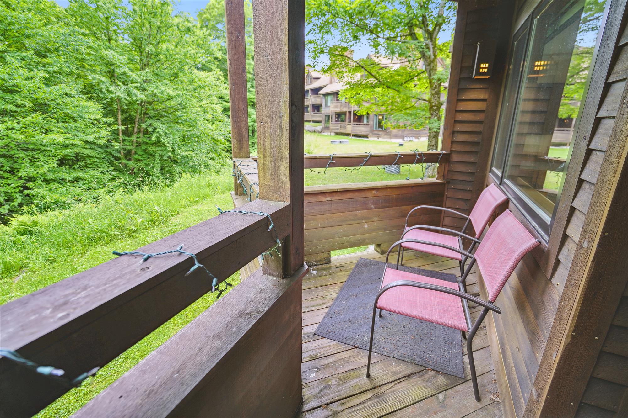 Private Deck
