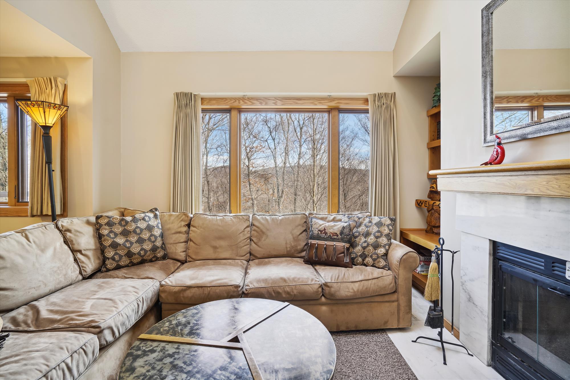 Highridge Condo Unit J5B 4