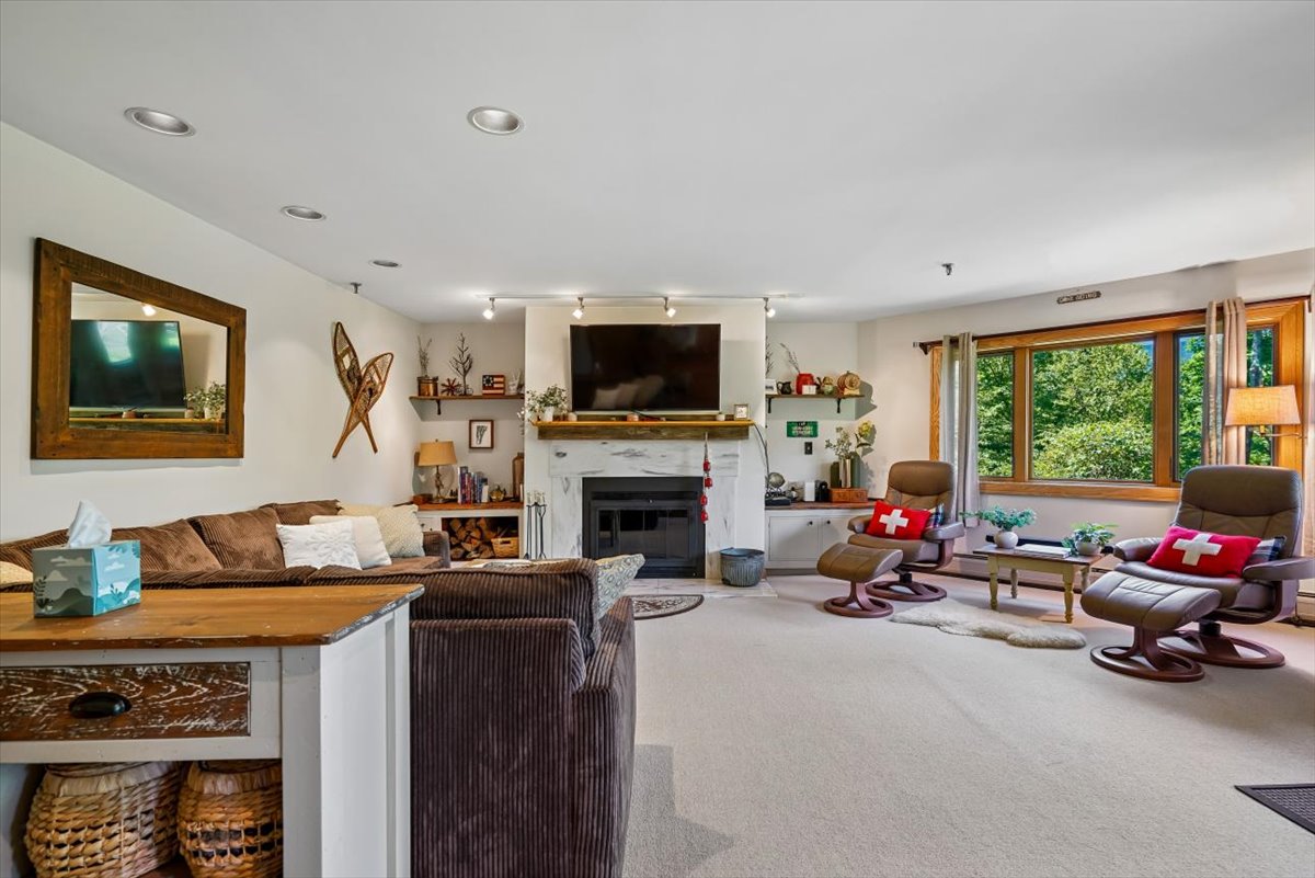 Highridge Condo Unit B8B