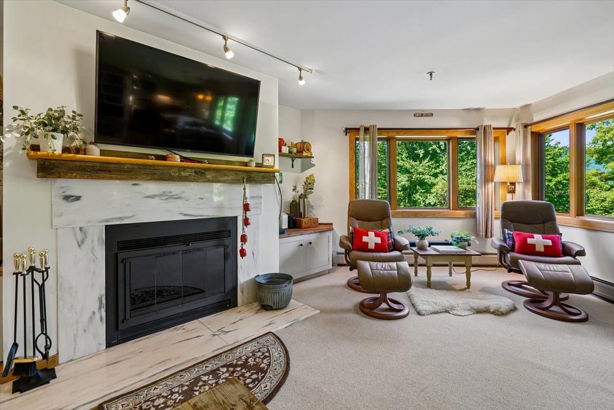Fireside Mountain Living