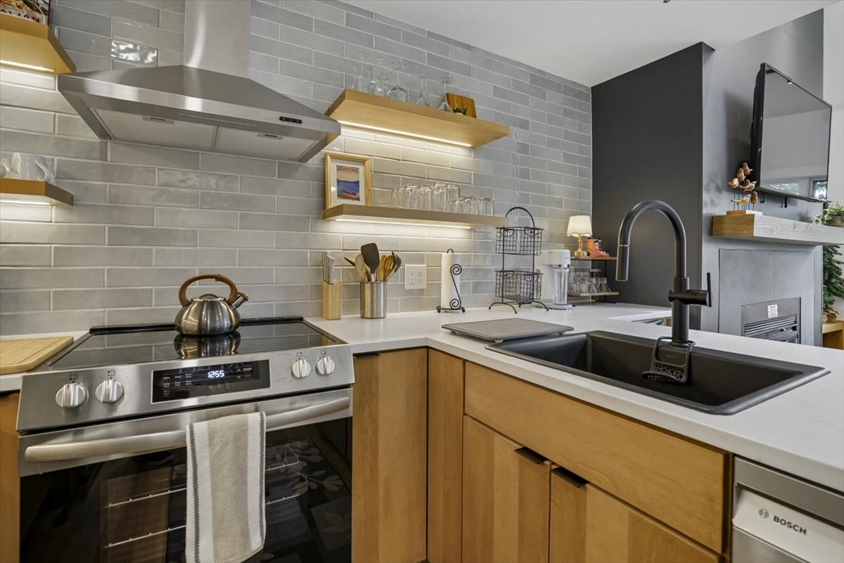 Modern Kitchen Details
