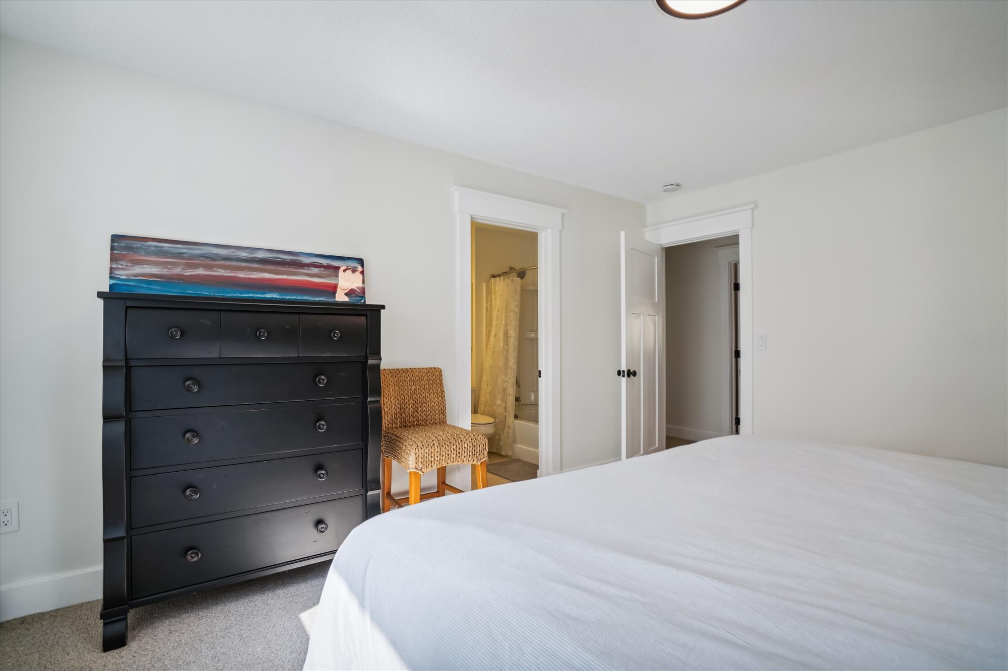 Unpack, Settle In & Stay Awhile