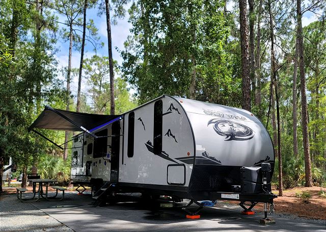 36ft Grey Wolf 29BL Travel Trailer