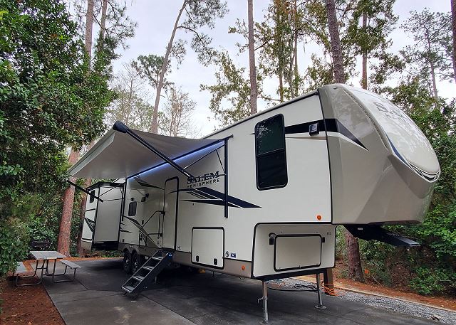 43ft Salem Hemisphere 356QB Luxury Fifth Wheel