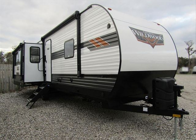 37ft Wildwood 32RET Travel Trailer