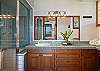 Second master ensuite bathroom