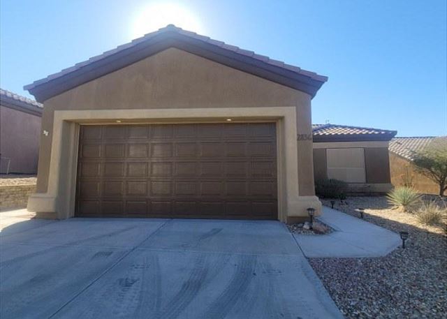 2836 Esmerelda Dr. BHC, AZ (WINTER ONLY)