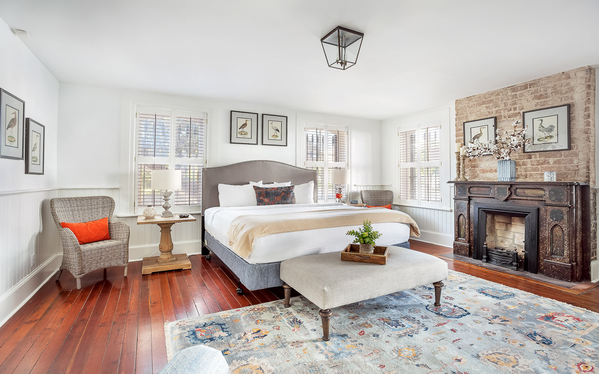 Broughton Grand | Savannah Rentals | Lucky Savannah