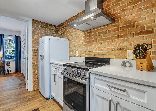 Crawford Square Garden Apartment 2