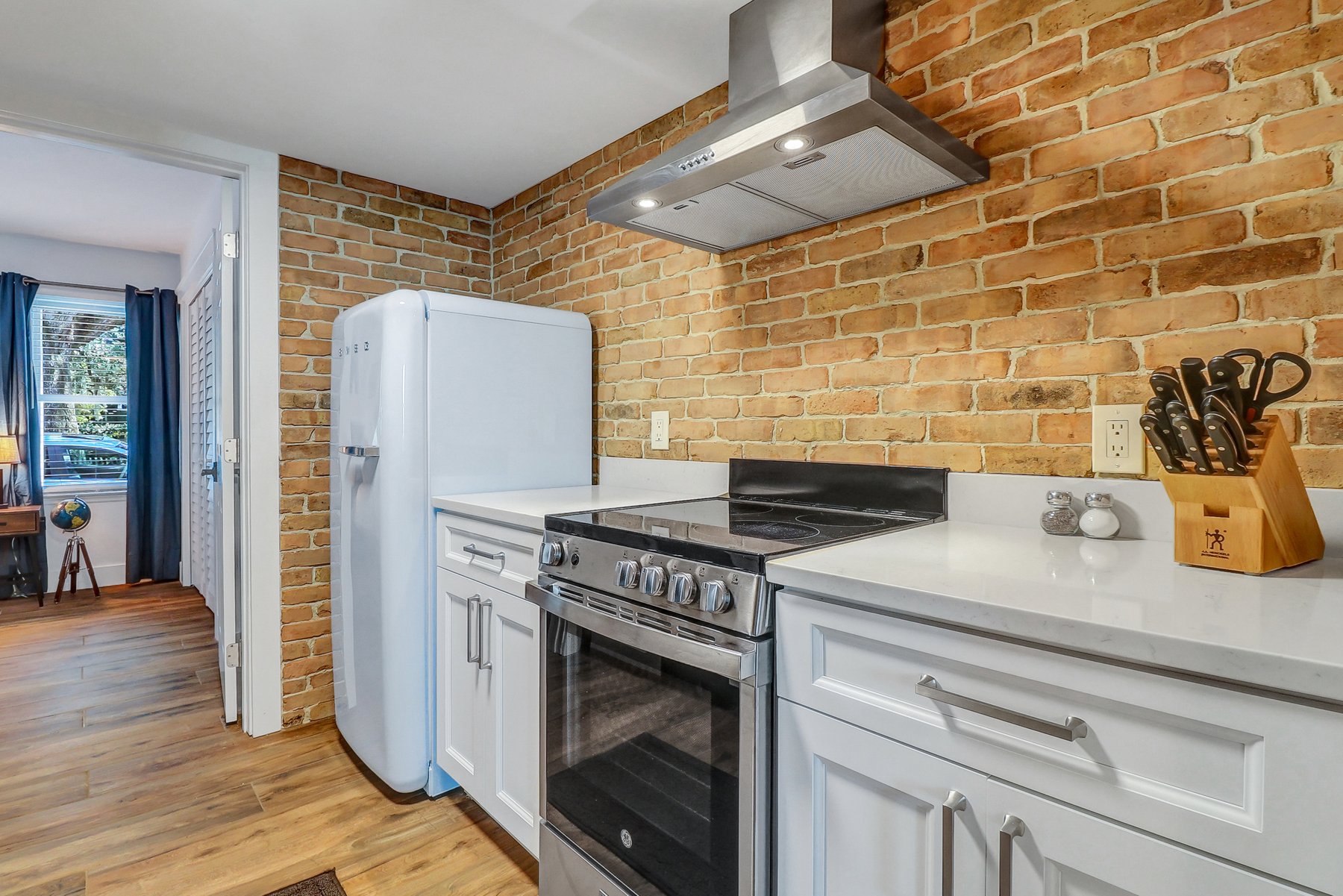 Crawford Square Garden Apartment | Photo 2