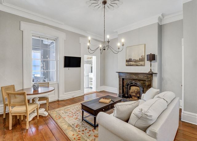 The York House Parlor 3