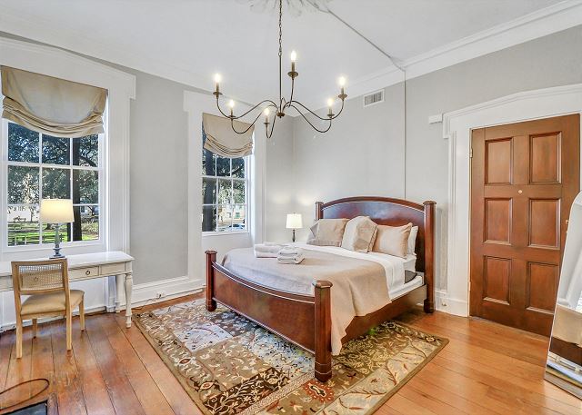 The York House Parlor 6