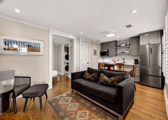 Gordon Street Hideaway