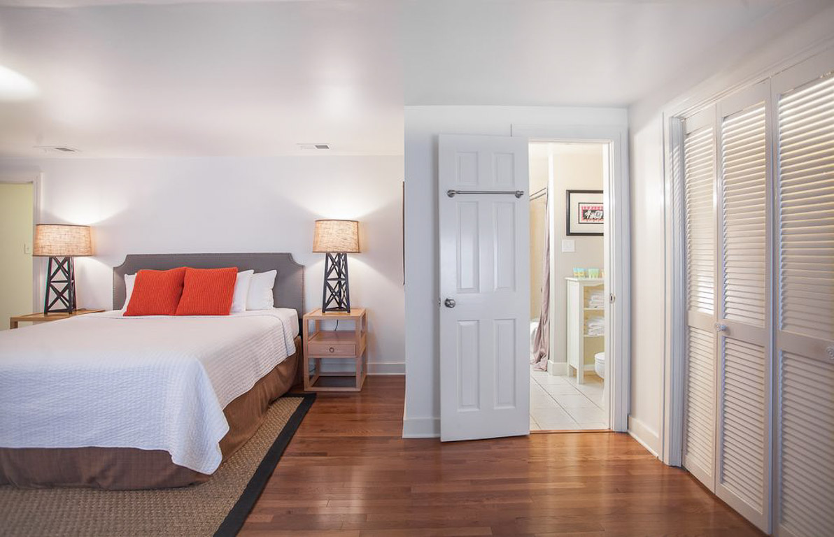 Pulaski Square Carriage House Savannah Rentals Lucky Savannah