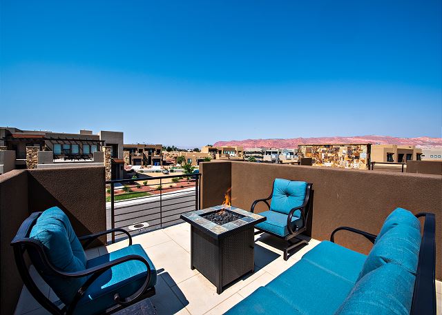 The views from the Front Patio are breathtaking and overlook the majestic red rock formations of Snow Canyon State Park
