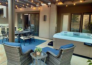 Pool ParTee Paradise