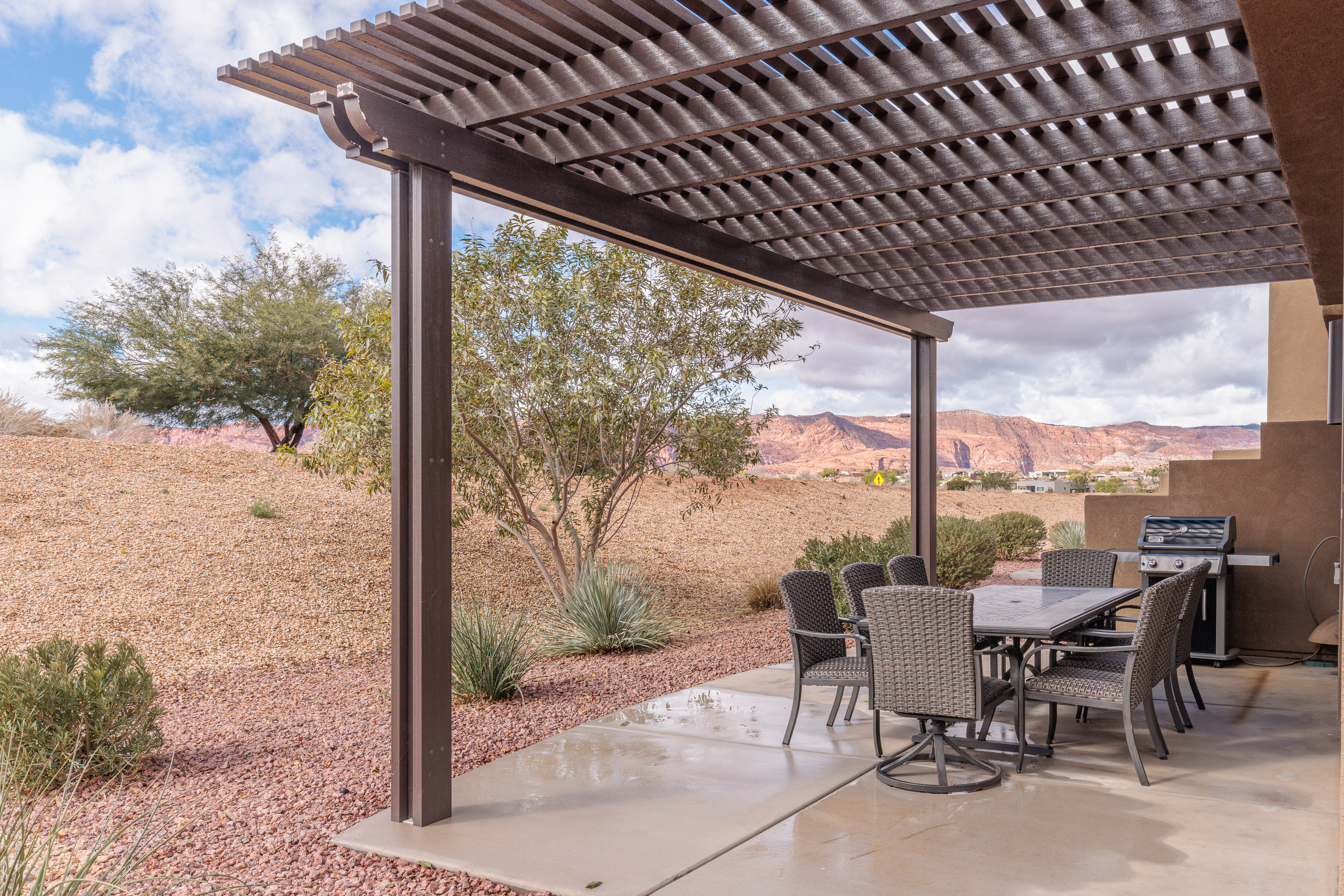 With plenty, of outdoor seating you are sure to enjoy grilling your favorite dish on the BBQ and dinner under the stars on this beautiful back patio area.