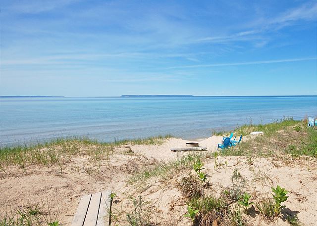 Lake Leelanau, MI United States - Manitou Escape | Leelanau Vacation ...