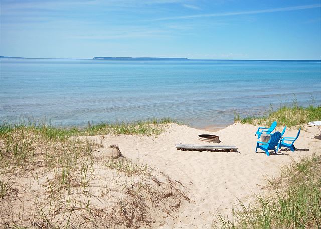 Lake Leelanau, MI United States - Manitou Escape | Leelanau Vacation ...