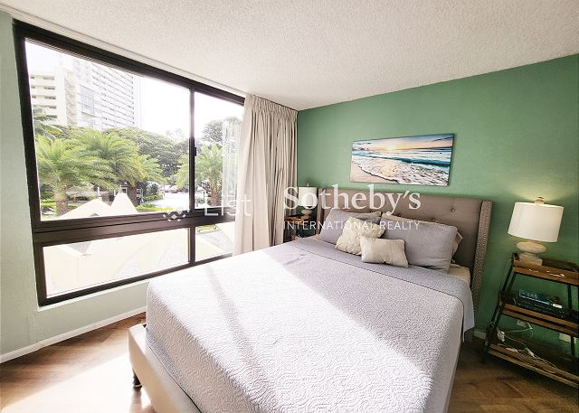 Liliuokalani Gardens 1 bedroom