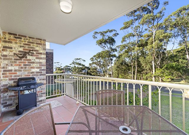 Perfect Location Near Collers Beach - 3/5 Murramerang St
