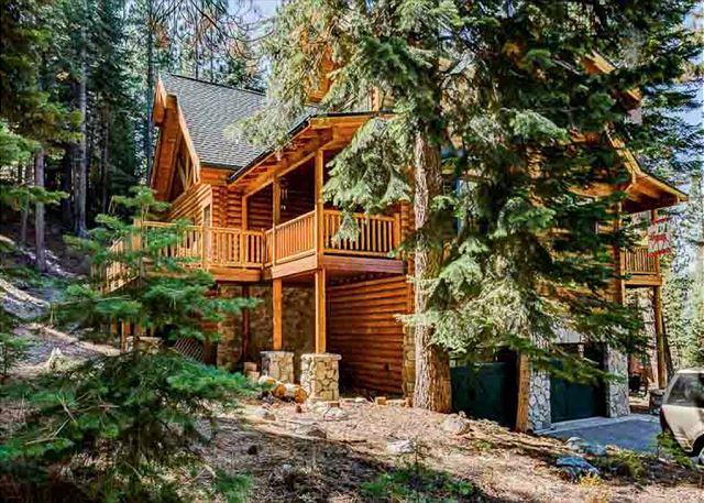Tahoe Moose Lodge VHR 1170AC