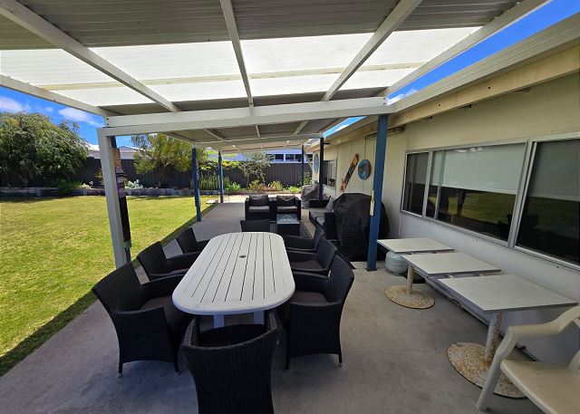 Lano Beach Shack – Pet-Friendly Coastal Escape in Lancelin