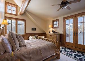 Guest Bedroom 3 - Extra bedroom seating for pure relaxation