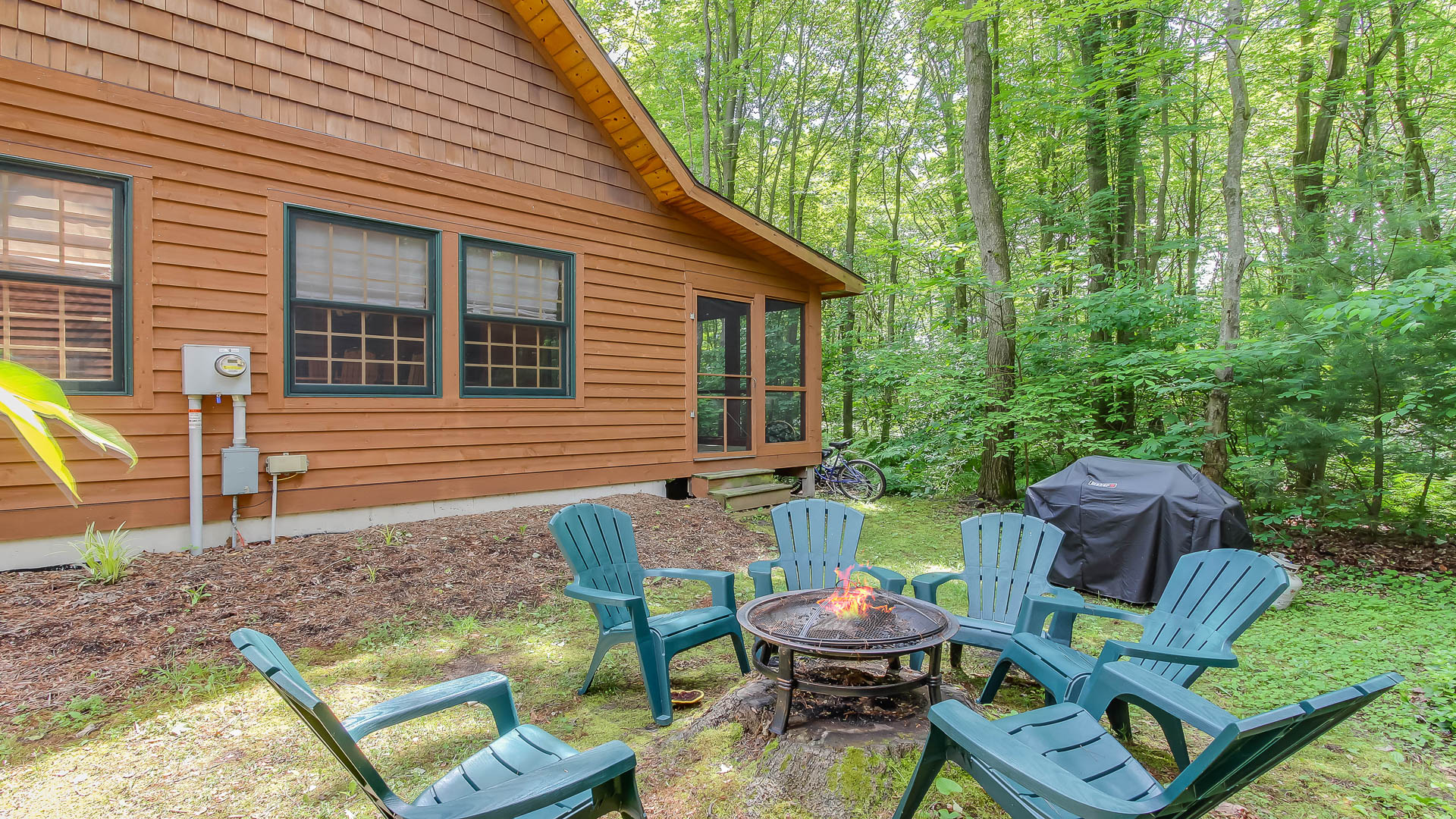 Kingfisher Cove Cabin 29 Lakeshore Lodging