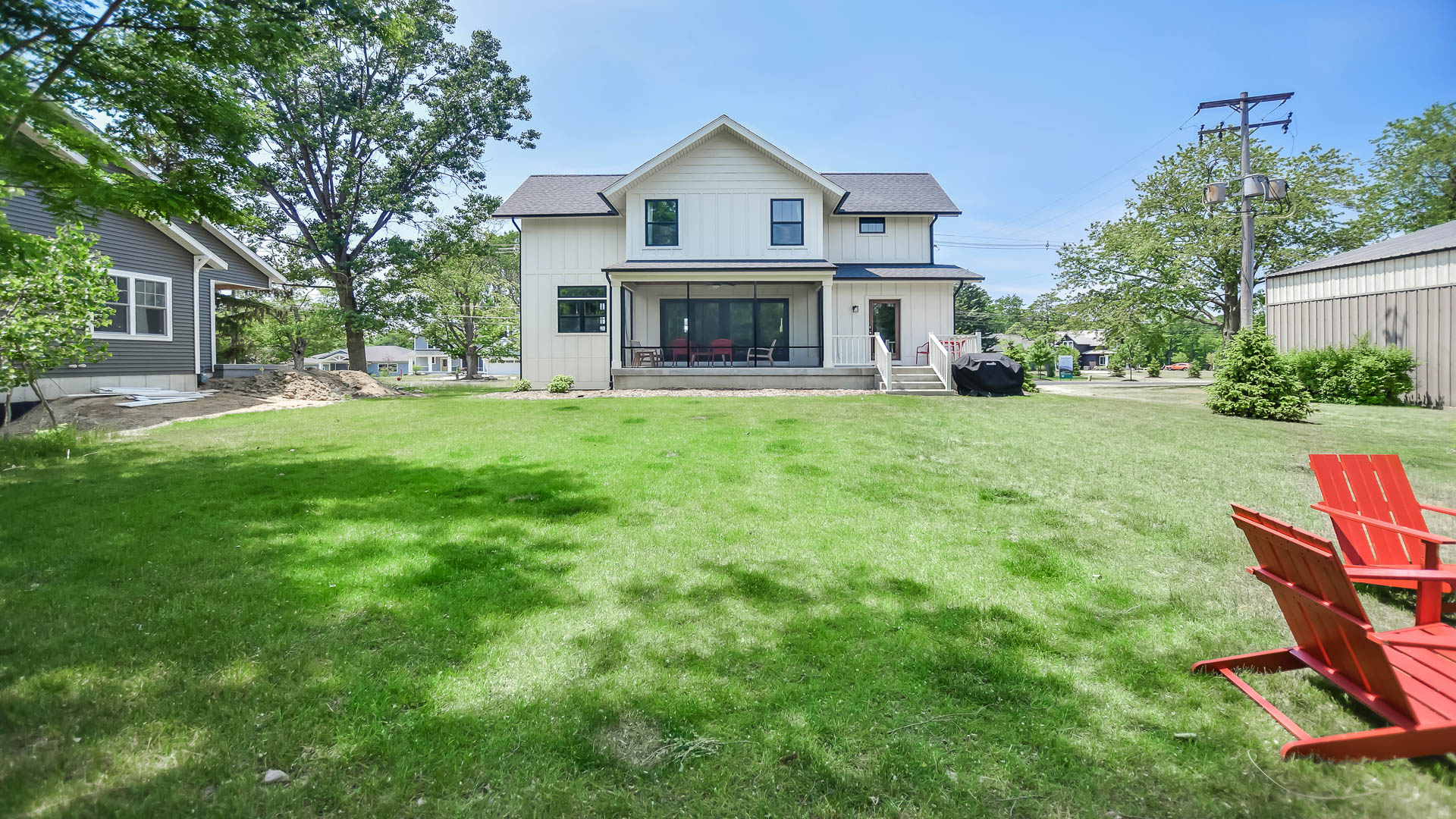Ferry's Landing Lakeshore Lodging