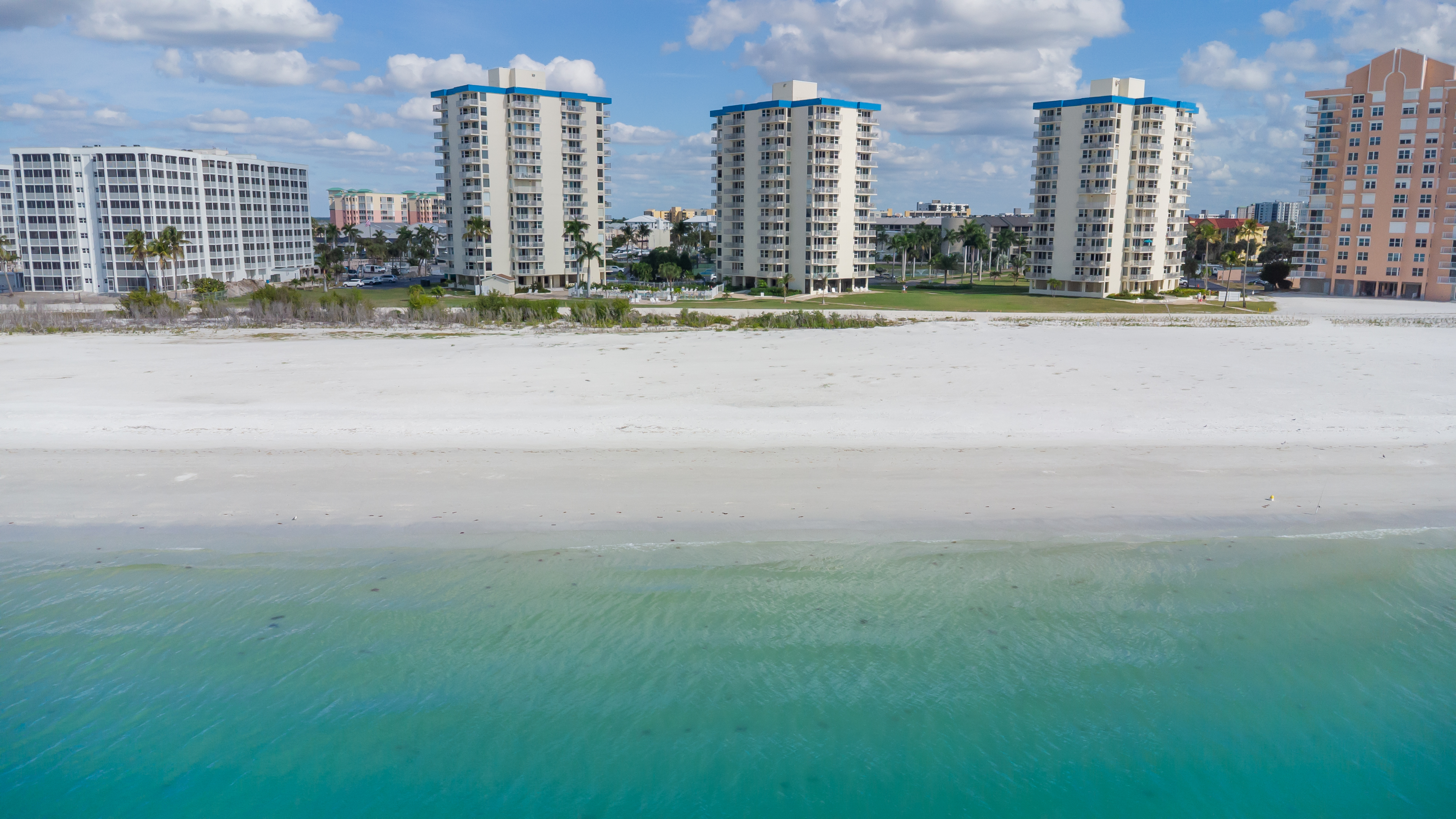7300 Estero Blvd #508 -