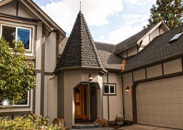 Beautiful Tudor Style, Luxury Westside 3 Bedroom Home