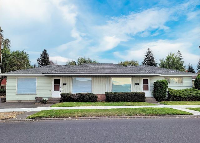 Newly Remodeled Orchard District Duplex In the heart of Midtown #824