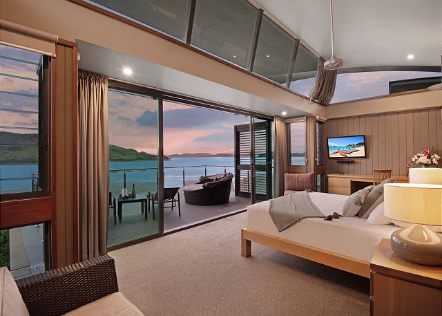 Yacht Club Villa 33 - Serenity - 4 Bedroom 4 Bathroom House...
