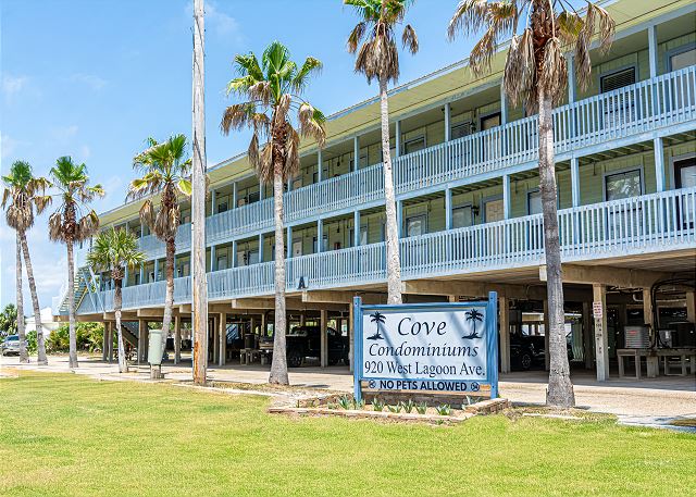 The Cove 104B