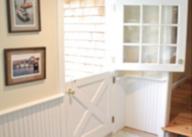 Dutch door
