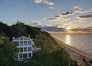 Casa Playa: Modern Beach House w/ Views