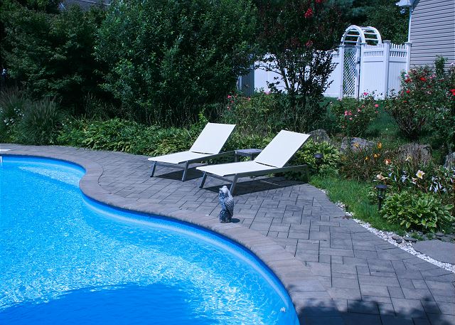 Photo: Farmhouse Retreat: Saltwater Pool, Access to Beach 