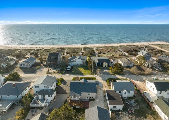 Lovely Beachfront home Mattituck Southold North Fork Farms, Beac