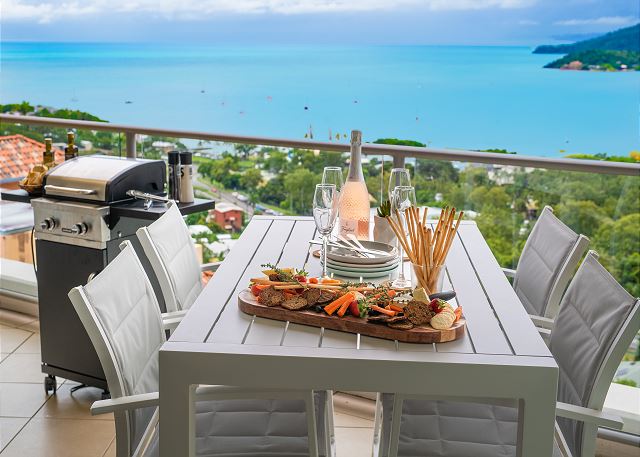 Sun View On Seaview - Airlie Beach