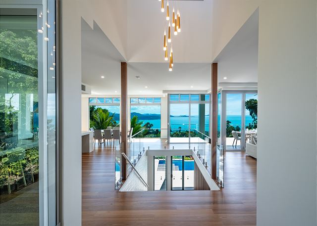 CoralAir Whitsundays